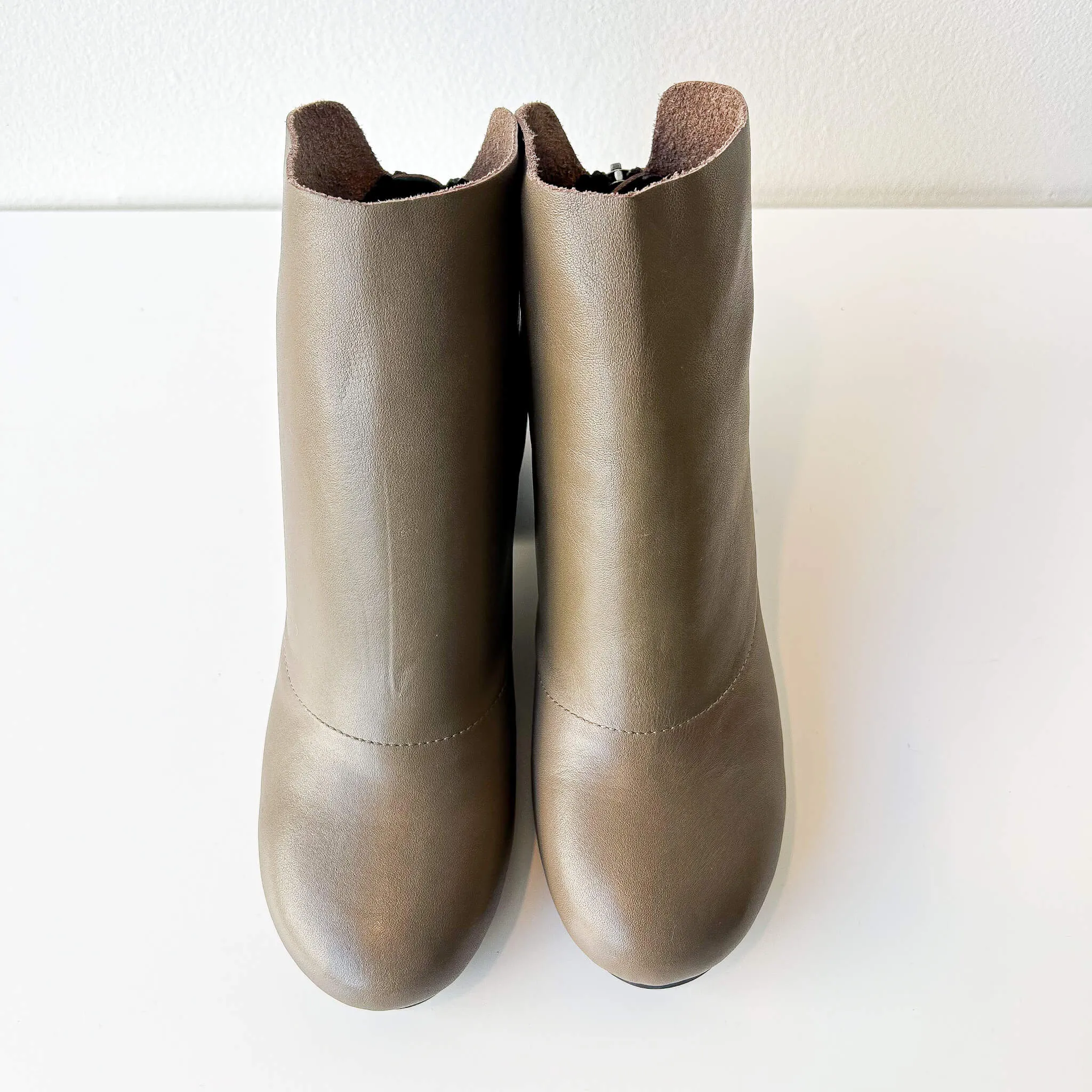 FW24 707021-3 | SHIRO | Yuko Imanishi 