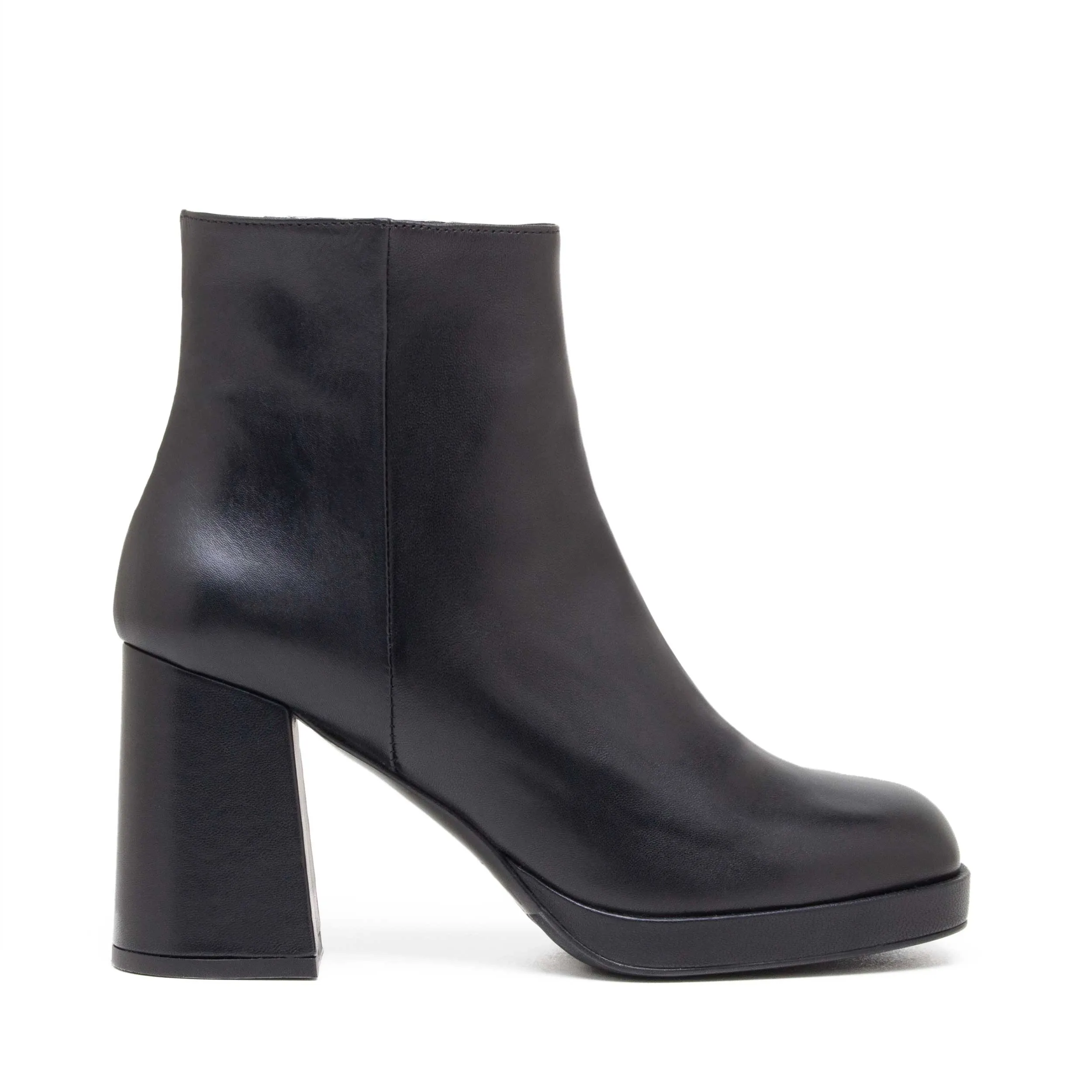 GRETA ANKLE BOOTS