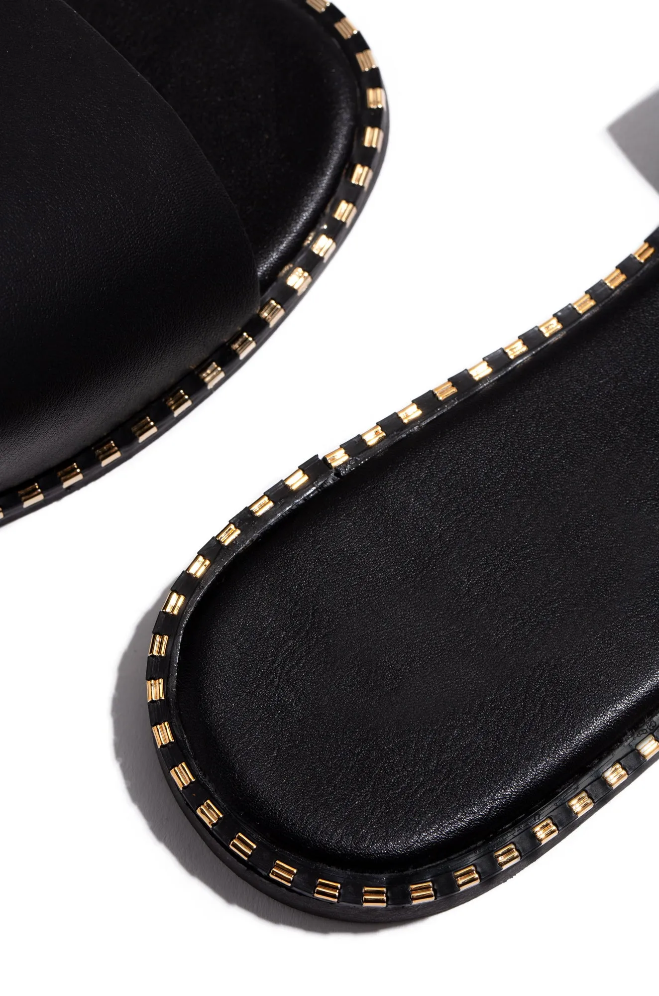 Maui Flat Slip On Sandals - Black